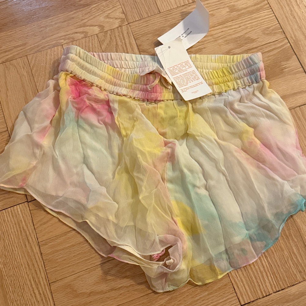 Zola Short in Multicolor ROCOCO SAND
